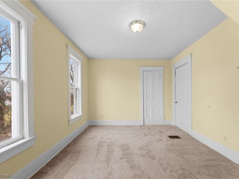 1024 Rex Avenue NE, Canton, OH 44704 Photo 13