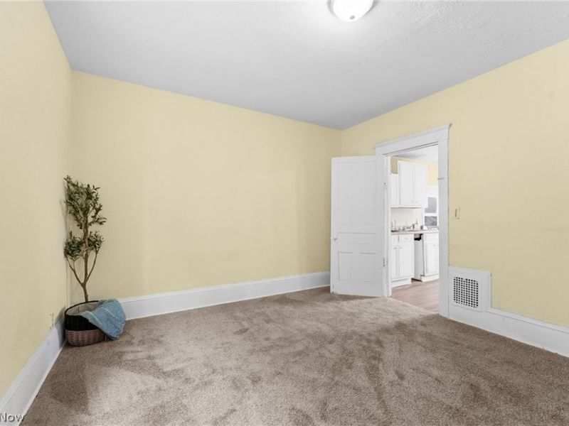 1024 Rex Avenue NE, Canton, OH 44704 Photo 15