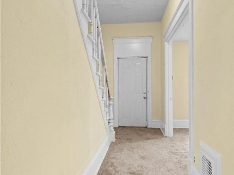 1024 Rex Avenue NE, Canton, OH 44704 Photo 6