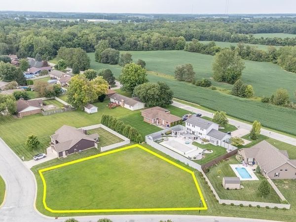 4220 ALBRIGHT Road, Kokomo, IN 46902