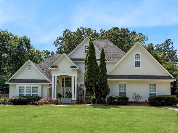 2487 Willow Chase Dr., Tupelo, MS 38801