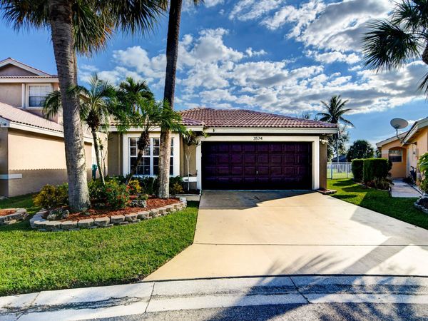 3574 Danbury Court, Boynton Beach, FL 33436