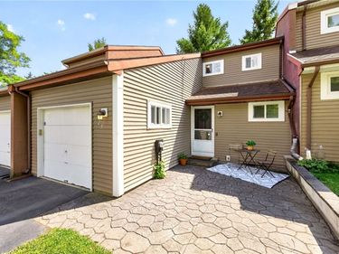 25 Mayapple Lane , West Henrietta, NY 14586