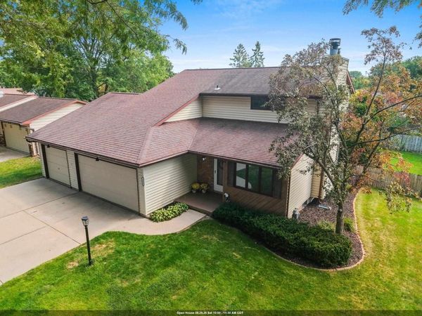 2564 WILDFLOWER, Green Bay, WI 54311