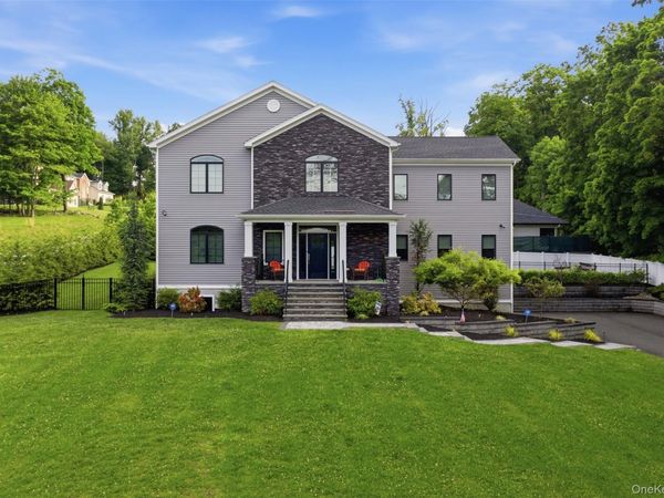 75 Campbell Avenue , Suffern, NY 10901