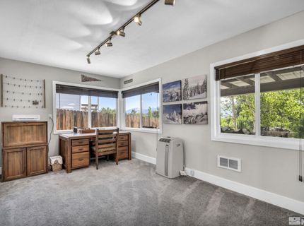 2655 Parkway Drive, Reno, NV 89502 Photo