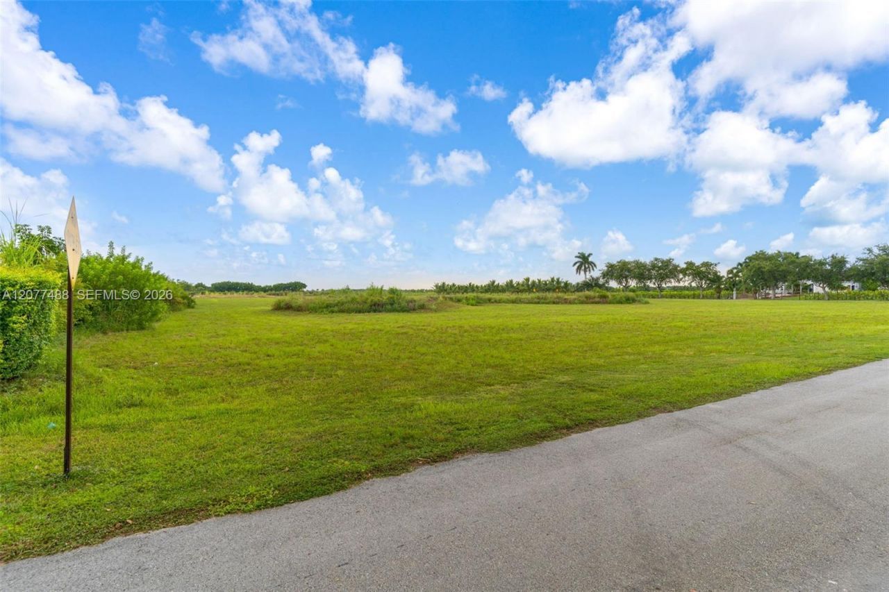 35250 SW 218 Ave , Homestead, FL 33034 Photo
