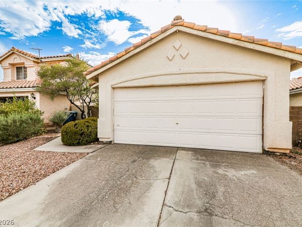 8465 Lodge Haven Street , Las Vegas, NV 89123