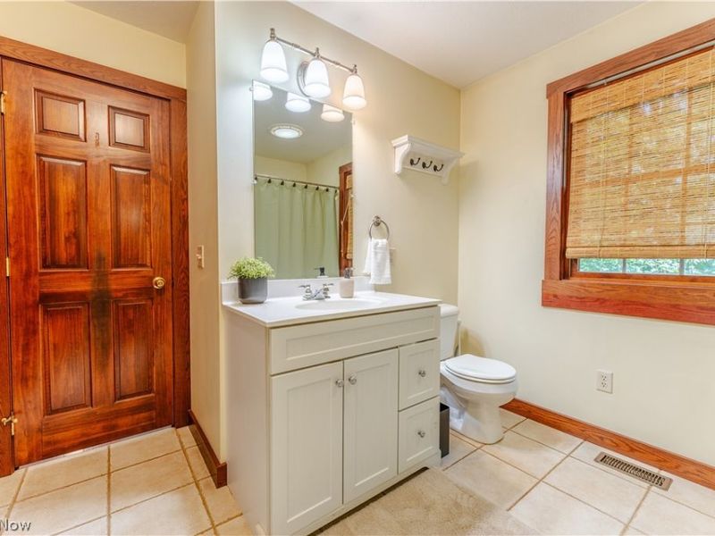 4754 Yackey Drive NW, Strasburg, OH 44680 Photo 16