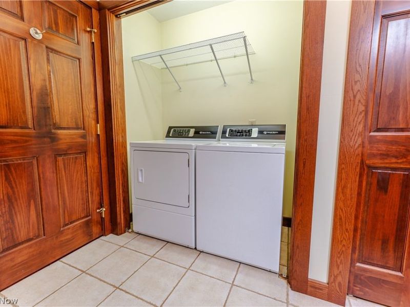 4754 Yackey Drive NW, Strasburg, OH 44680 Photo 18