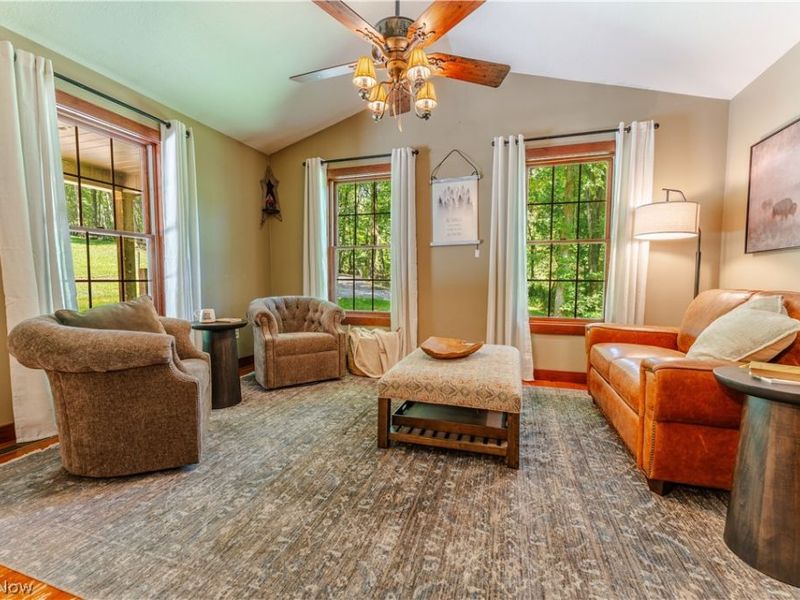 4754 Yackey Drive NW, Strasburg, OH 44680 Photo 7