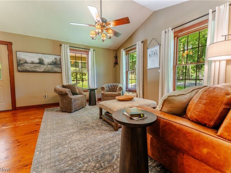 4754 Yackey Drive NW, Strasburg, OH 44680 Photo 8