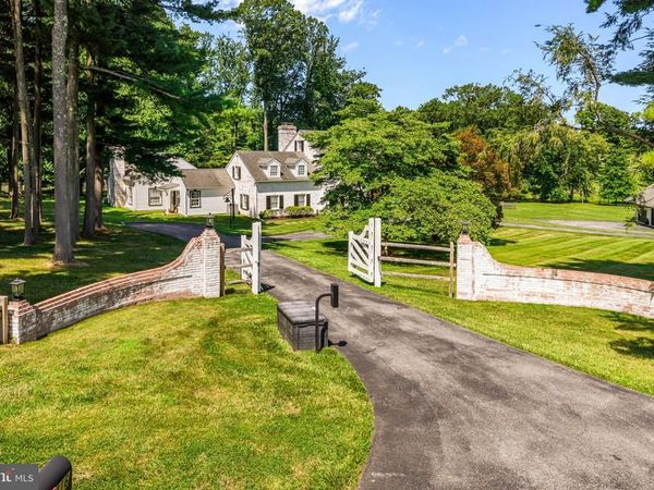 416 DUTTON MILL ROAD , MALVERN, PA 19355