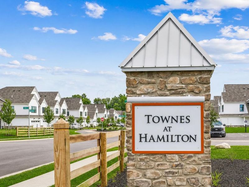 6422 Hamilton Woods Boulevard N, Columbus, OH 43081 Photo 19