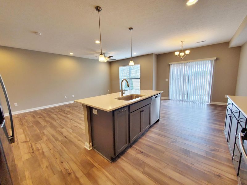 6422 Hamilton Woods Boulevard N, Columbus, OH 43081 Photo 7