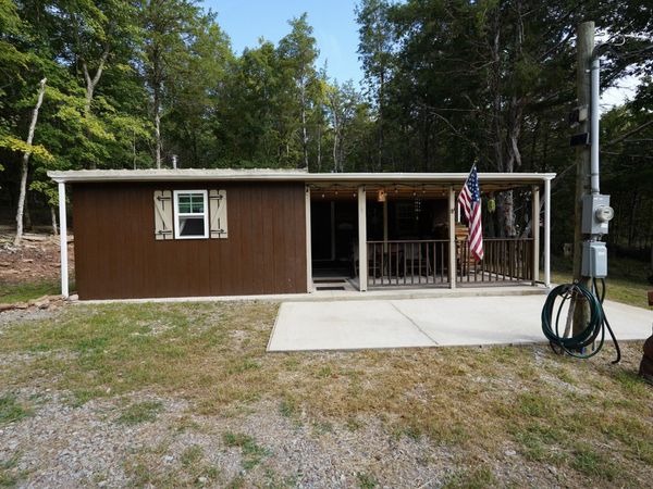2279 Doll Conway Rd , Clifton, TN 38425