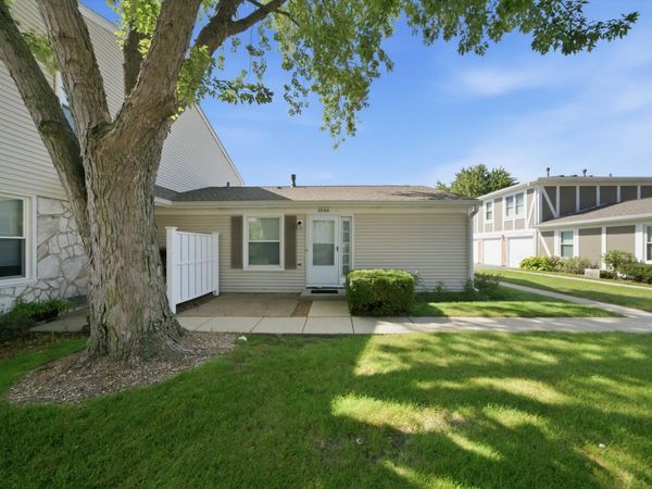 1046 Hampton Harbor , Unit 1046, Schaumburg, IL 60193