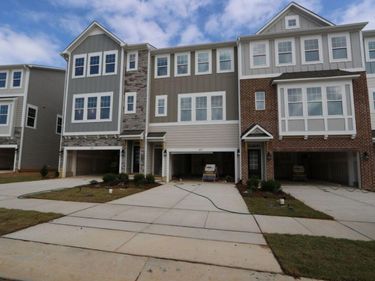 2271 Bay Minette Station, Apex, NC 27502