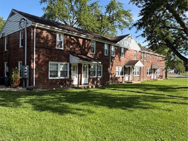 730 West Street , Niles, OH 44446