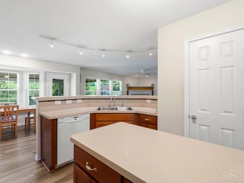 4897 Streamside Court, Liberty Township, OH 45011 Photo 19