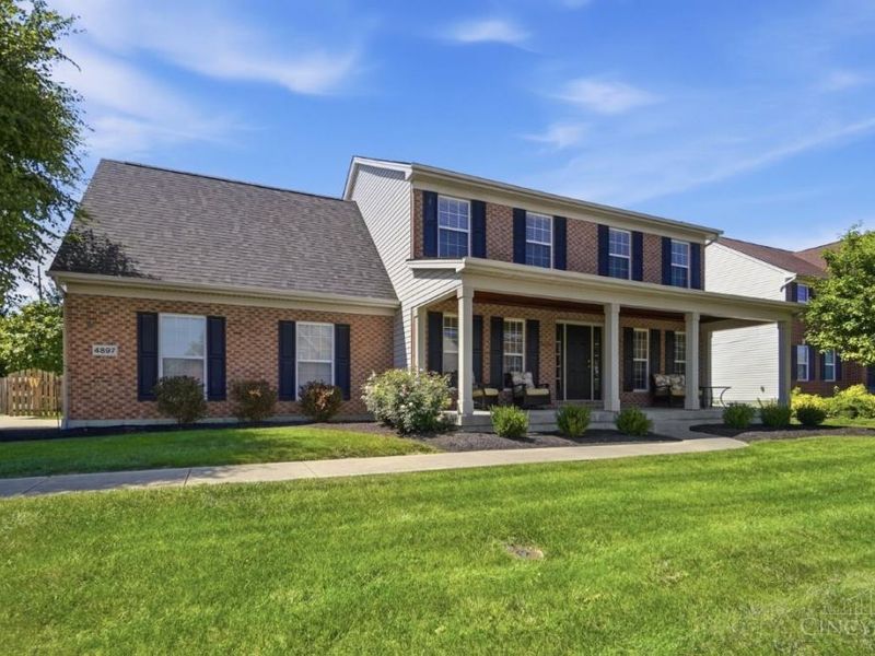 4897 Streamside Court, Liberty Township, OH 45011 Photo 2