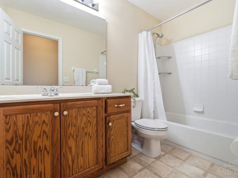 4897 Streamside Court, Liberty Township, OH 45011 Photo 34