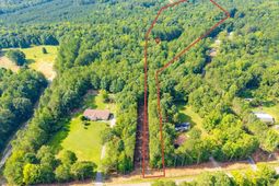 326 Cora Drive photo 4