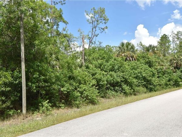 4361 4th AVE SE, NAPLES, FL 34117