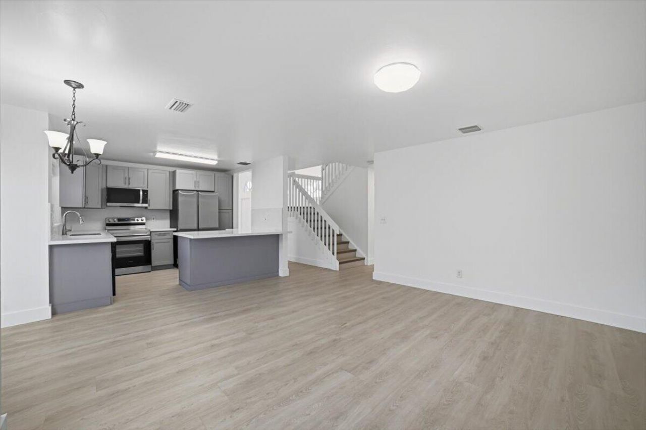 1378 SW 180th Avenue, Pembroke Pines, FL 33029 Photo