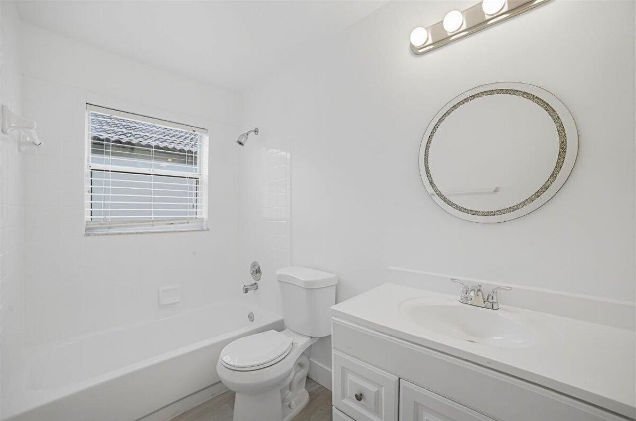 1378 SW 180th Avenue, Pembroke Pines, FL 33029 Photo