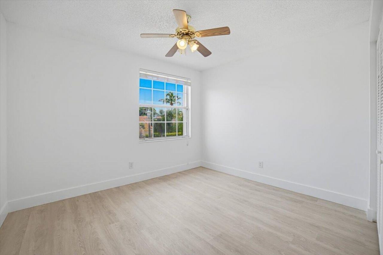 1378 SW 180th Avenue, Pembroke Pines, FL 33029 Photo