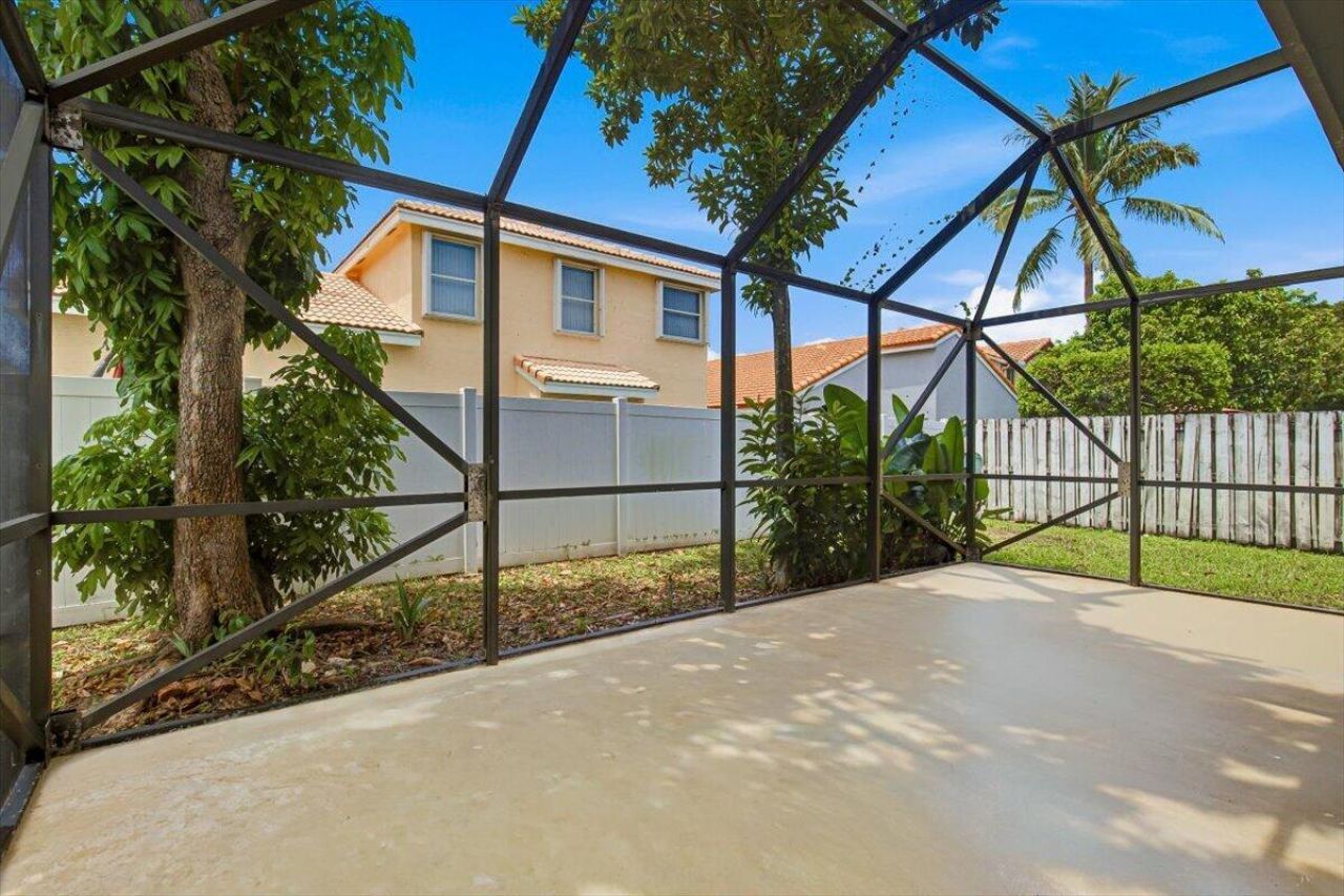 1378 SW 180th Avenue, Pembroke Pines, FL 33029 Photo