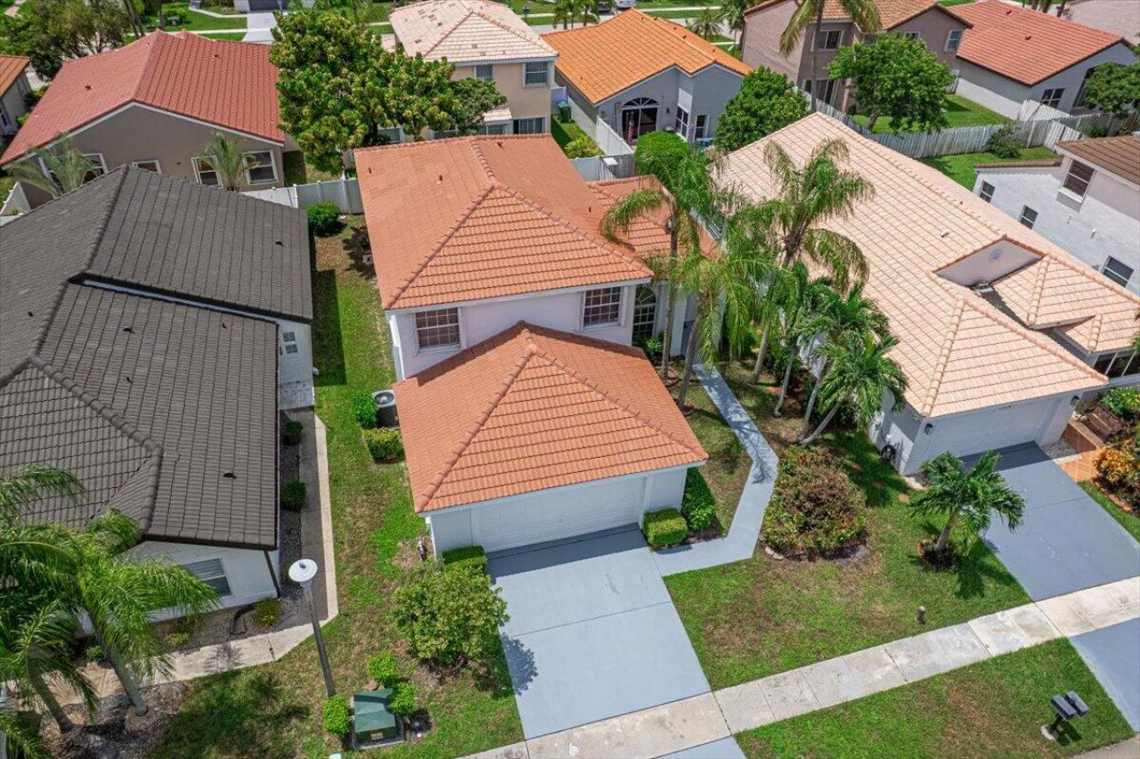 1378 SW 180th Avenue, Pembroke Pines, FL 33029 Photo