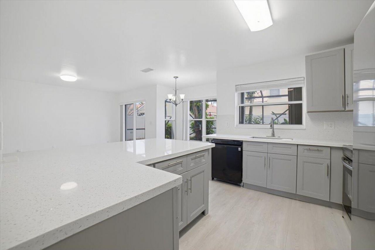 1378 SW 180th Avenue, Pembroke Pines, FL 33029 Photo