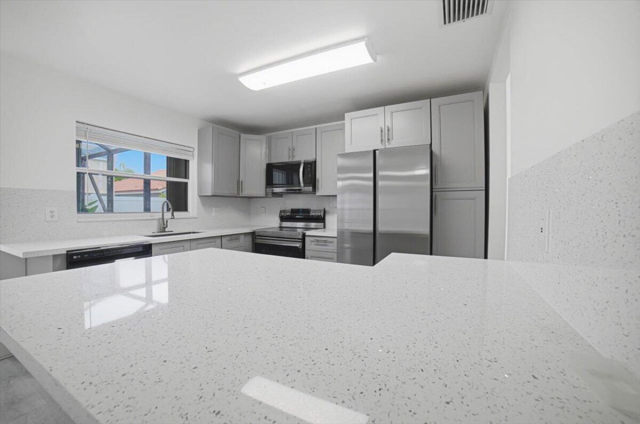 1378 SW 180th Avenue, Pembroke Pines, FL 33029 Photo