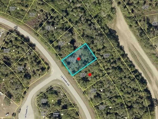 1956 Latham DR , LEHIGH ACRES, FL 33972