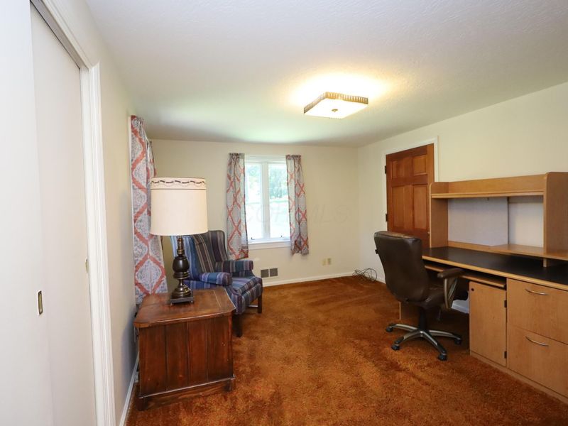 800 Club Drive , Mount Vernon, OH 43050 Photo 18