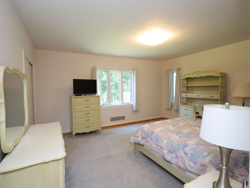 800 Club Drive , Mount Vernon, OH 43050 Photo 20