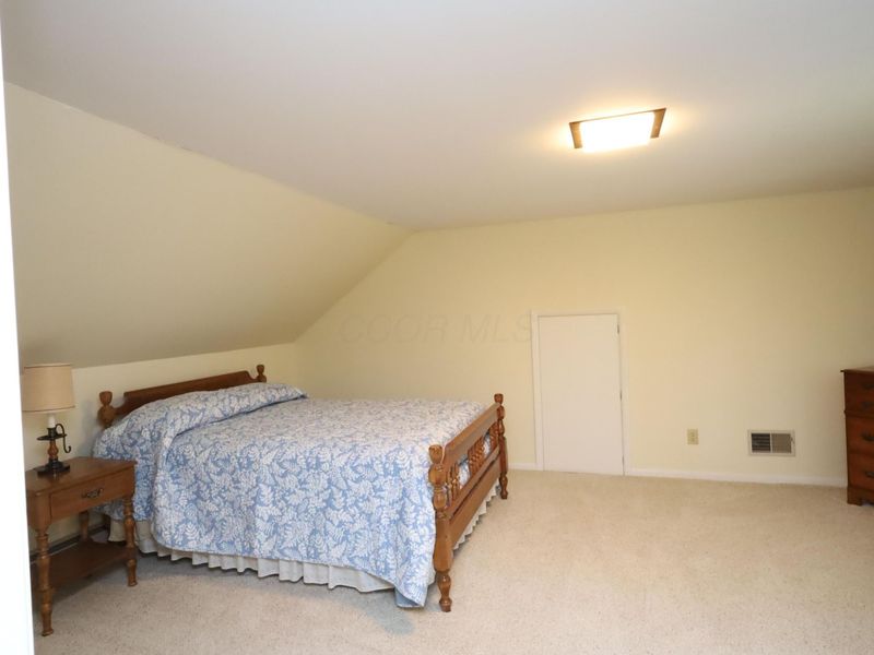 800 Club Drive , Mount Vernon, OH 43050 Photo 23