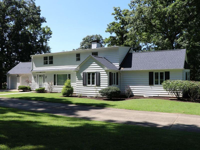 800 Club Drive , Mount Vernon, OH 43050 Photo 3
