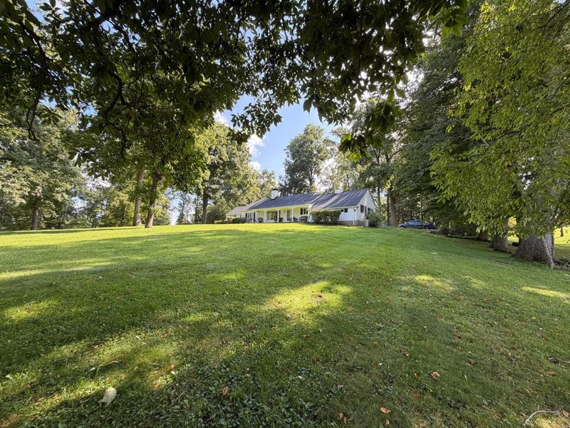 800 Club Drive , Mount Vernon, OH 43050 Photo 9