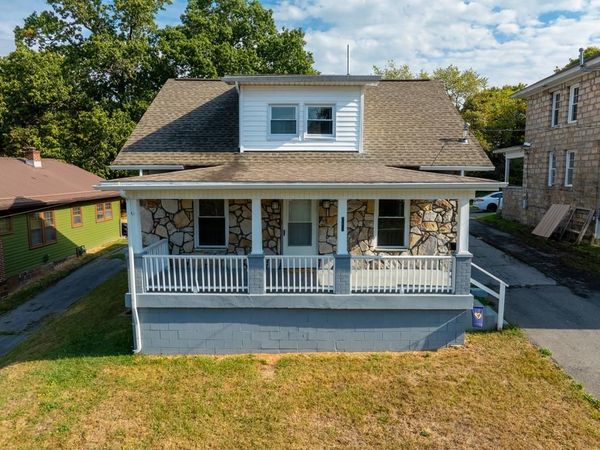 213 CRAWFORD, BECKLEY, WV 25801