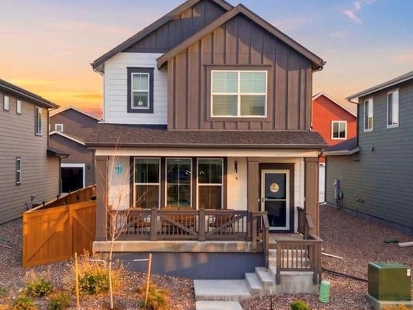 630 Aspen Avenue , Bennett, CO 80102