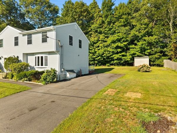 42 Boylston St, Unit 42R, Randolph, MA 02368