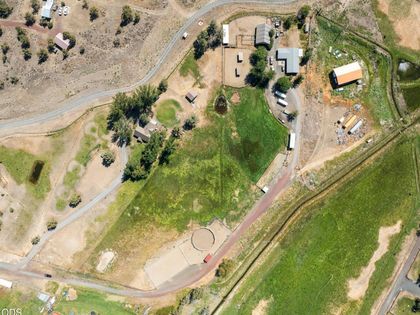 4450 NE 29th Court Redmond, OR 97756