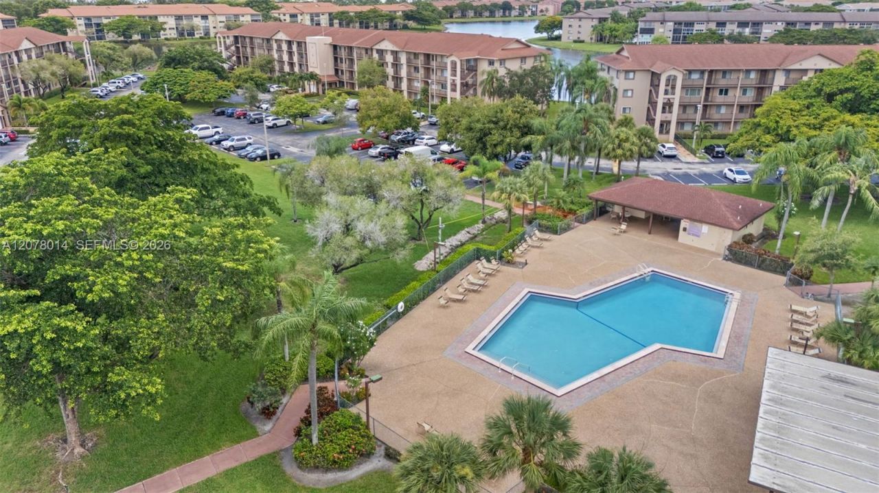 13705 SW 12th St, Unit 409B, Pembroke Pines, FL 33027 Photo