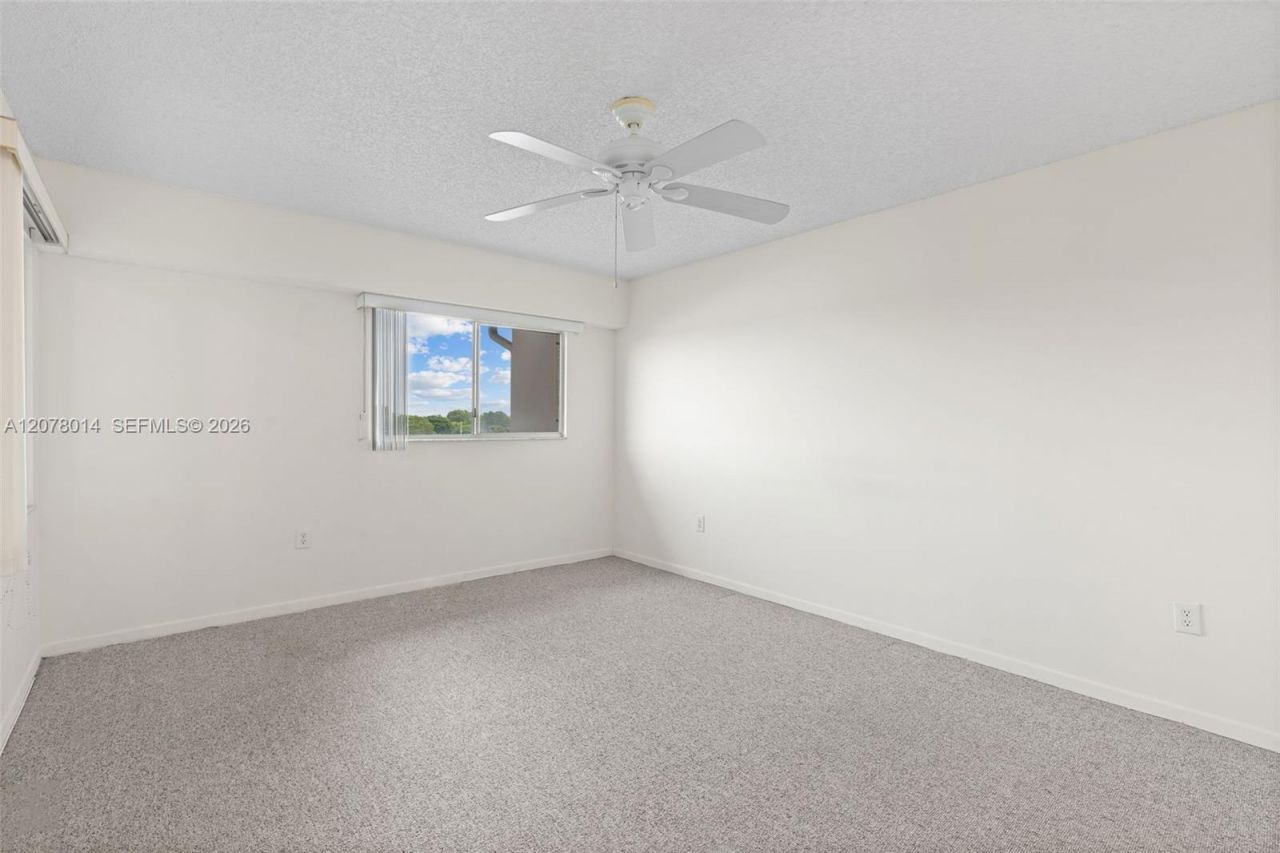 13705 SW 12th St, Unit 409B, Pembroke Pines, FL 33027 Photo