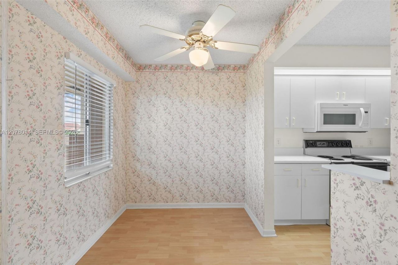 13705 SW 12th St, Unit 409B, Pembroke Pines, FL 33027 Photo