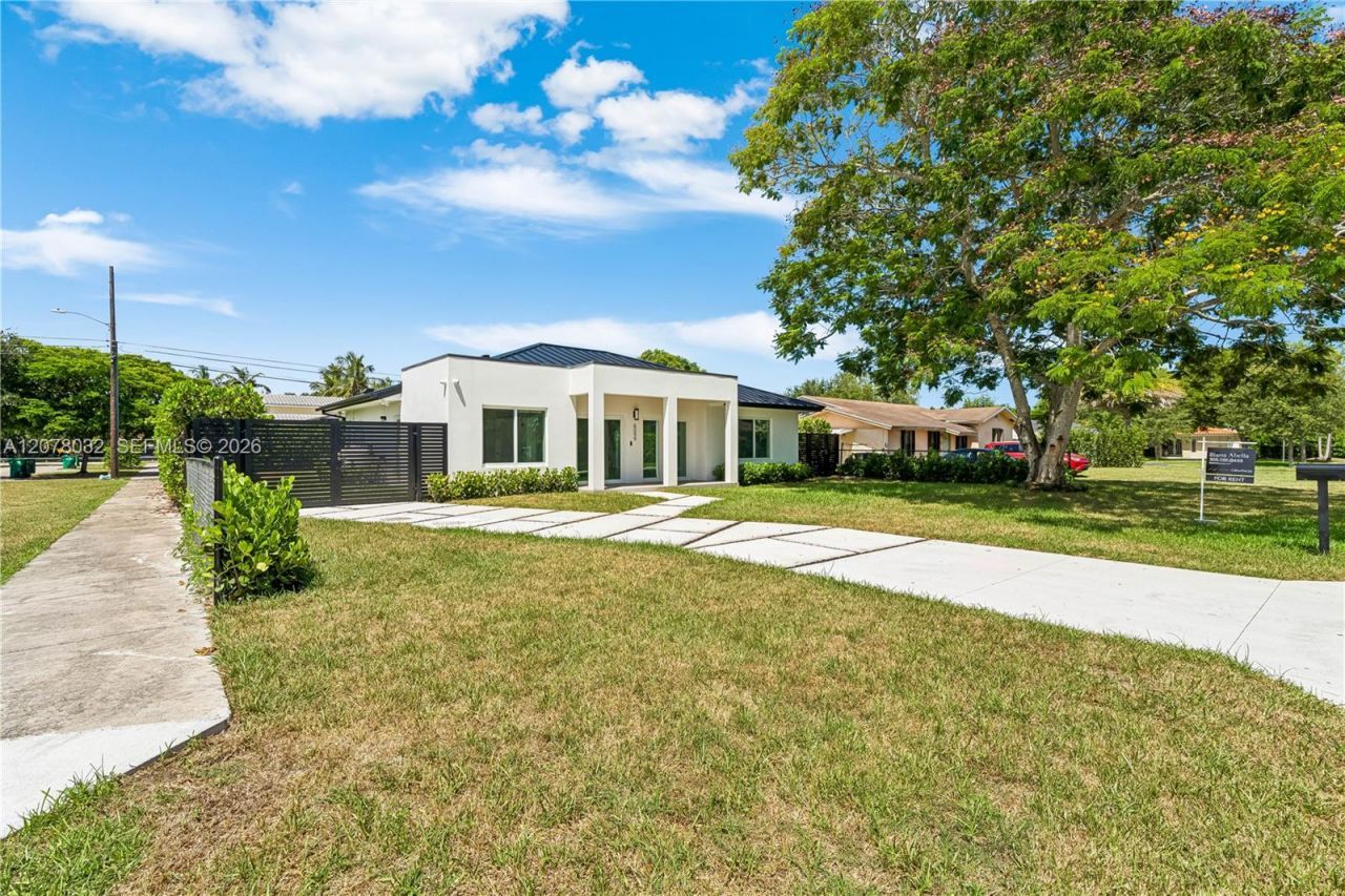 6099 SW 38th St, Miami, FL 33155 Photo