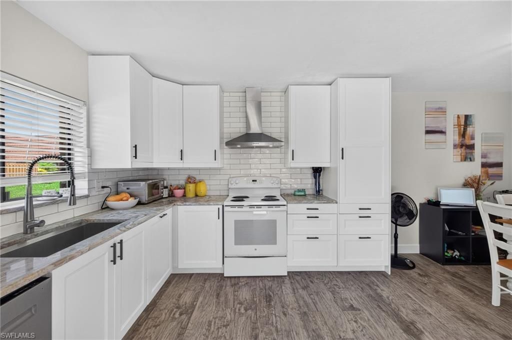 1448 Park Shore Cir, Unit 2, Fort Myers, FL 33901 Photo